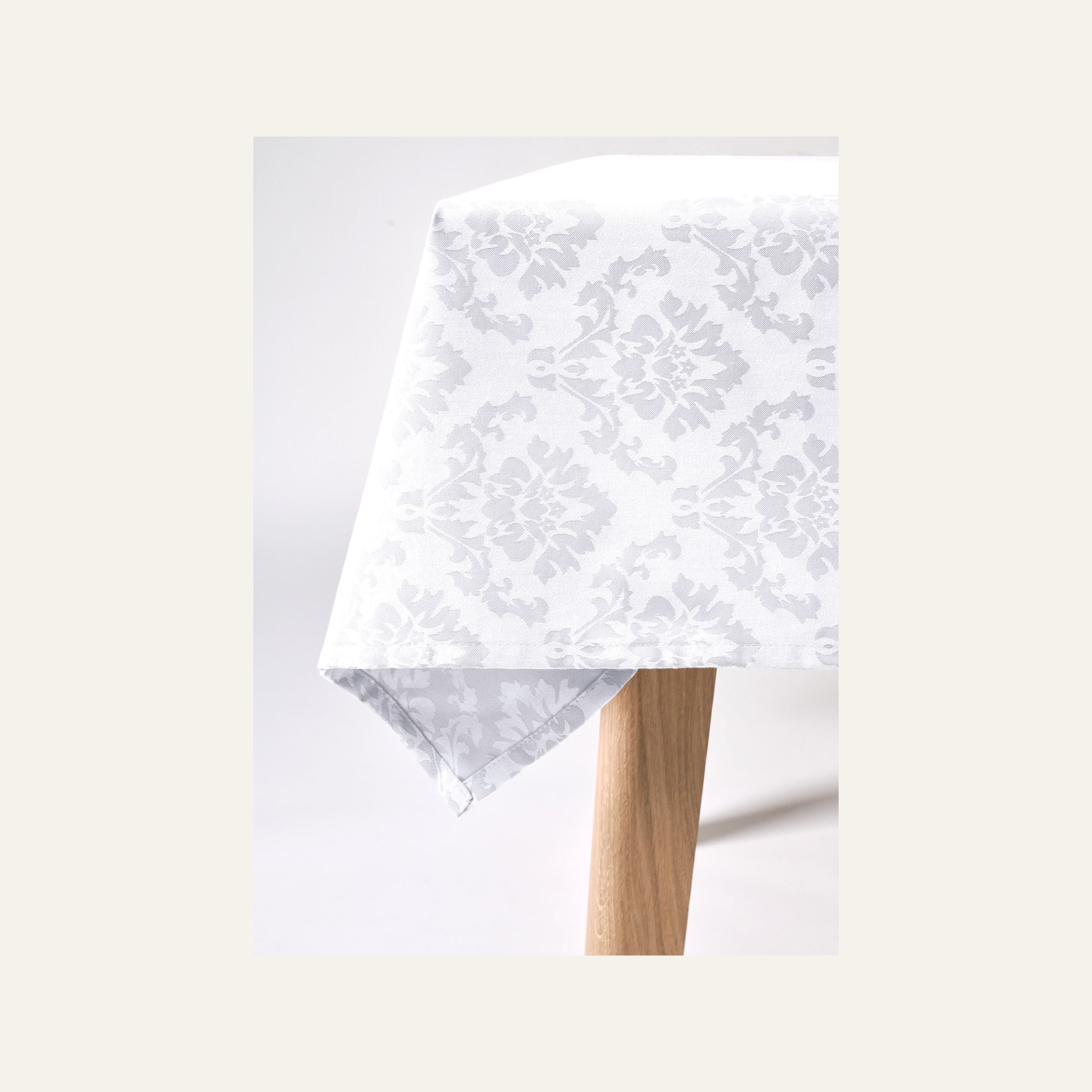 Vahatatud laudlina valge - 2