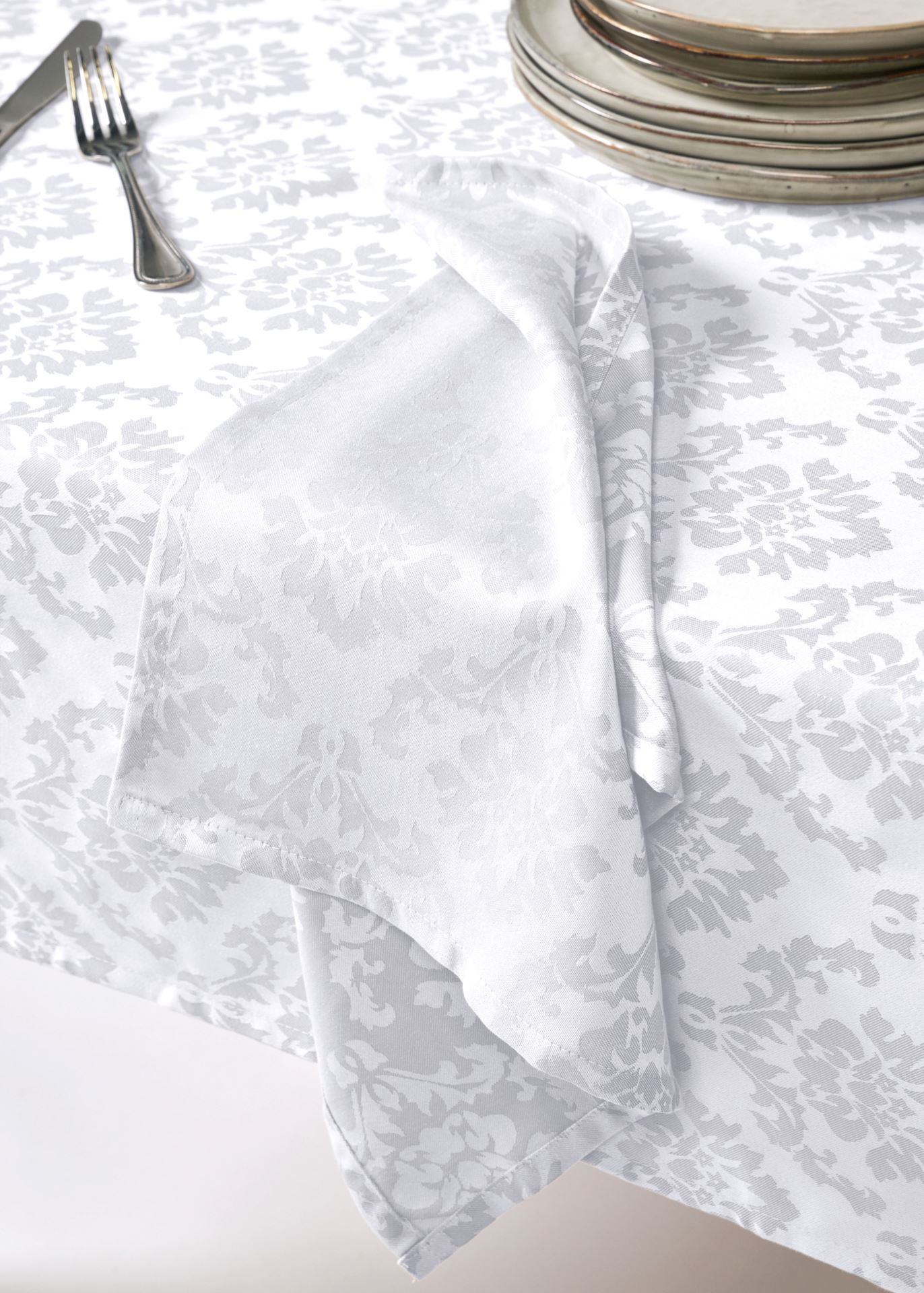 Vahatatud laudlina valge - 3