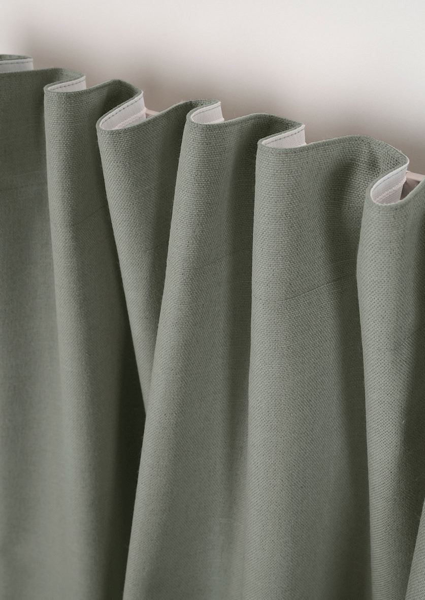 Pimendav kardin heleroheline - 4