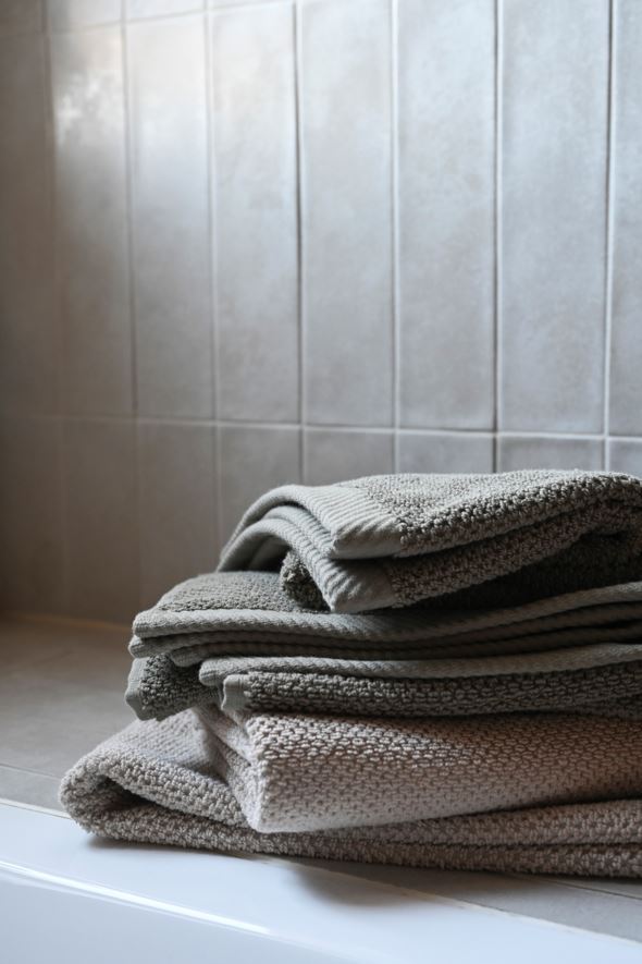 Rätik oliiviroheline - 2