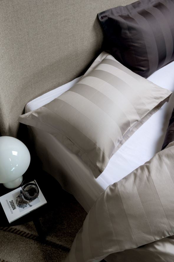 Voodipesukomplekt satiinpuuvillane terashall - 2