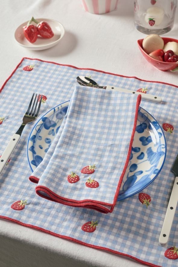 Taldrik hele sinine - 3