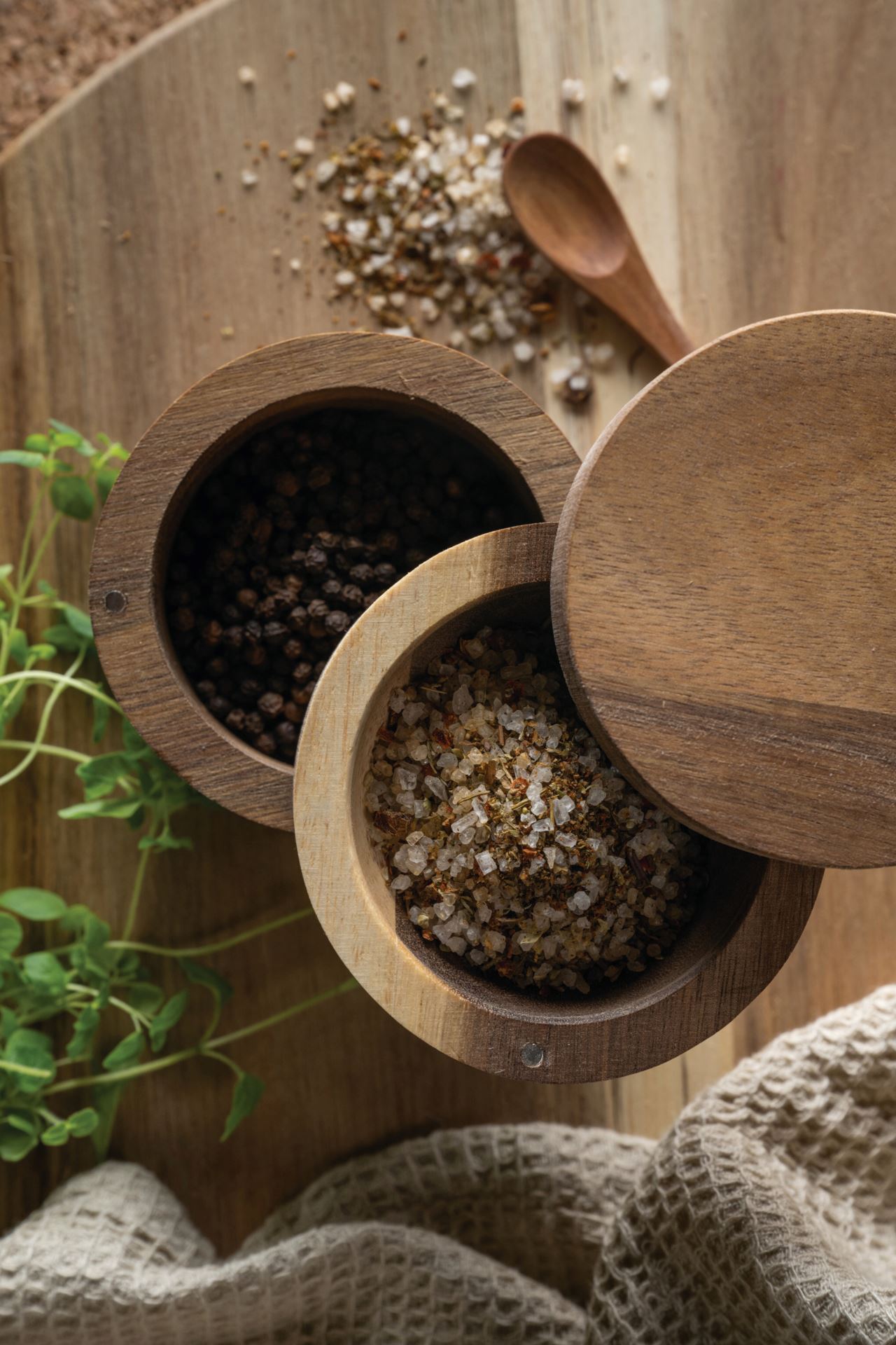 Säilitusnõu naturaalne toon - 2