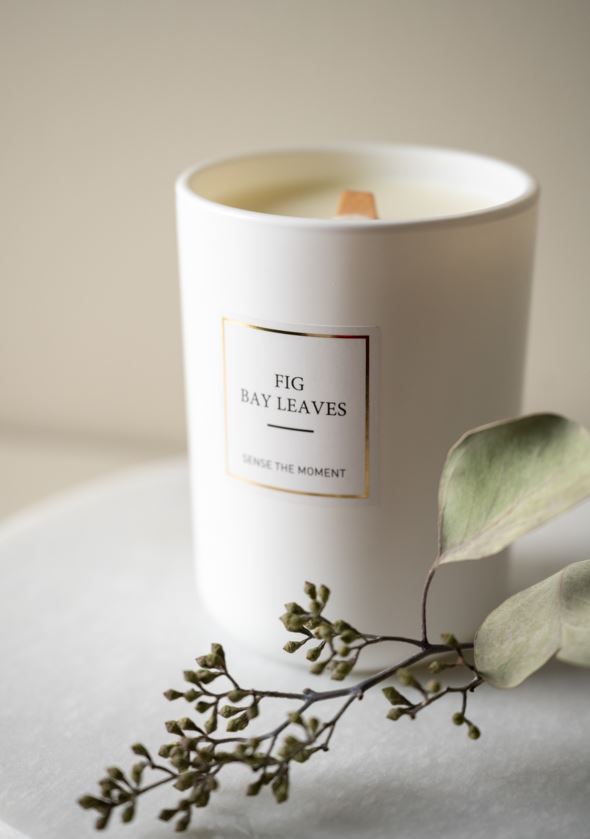 Lõhnaküünal valge - 2