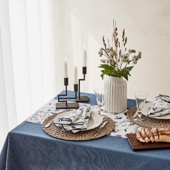 Vahatatud laudlina sinine - 2