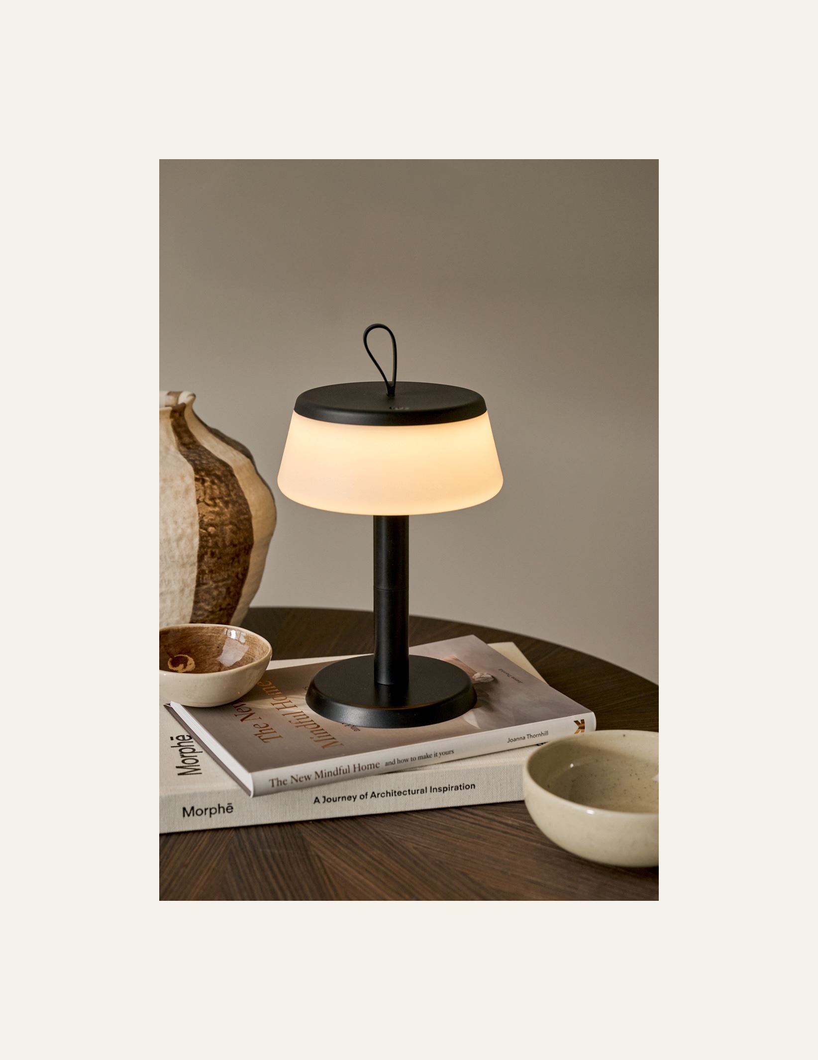 Patareitoitel valgusti must - 2