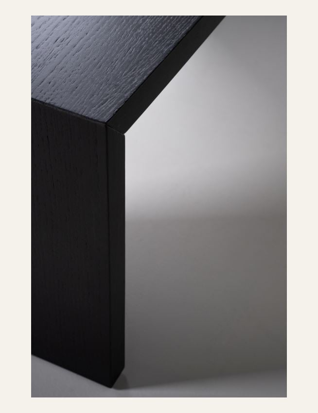 Diivanilaud must - 5