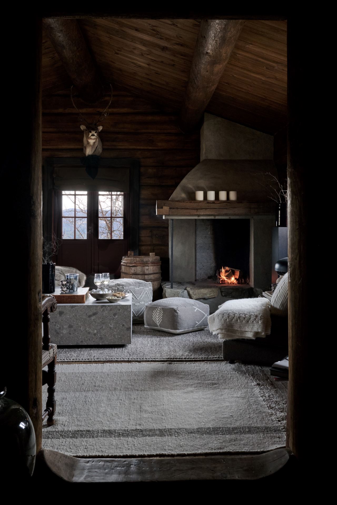 Tumba tumeliivkollane - 2