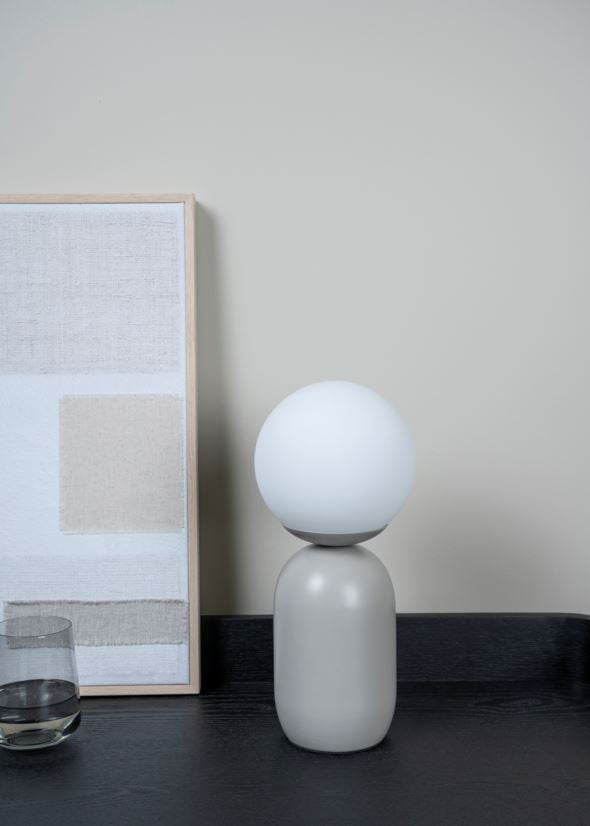 Lauavalgusti hall - 3