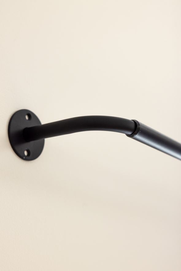 Kardinapuu must - 14