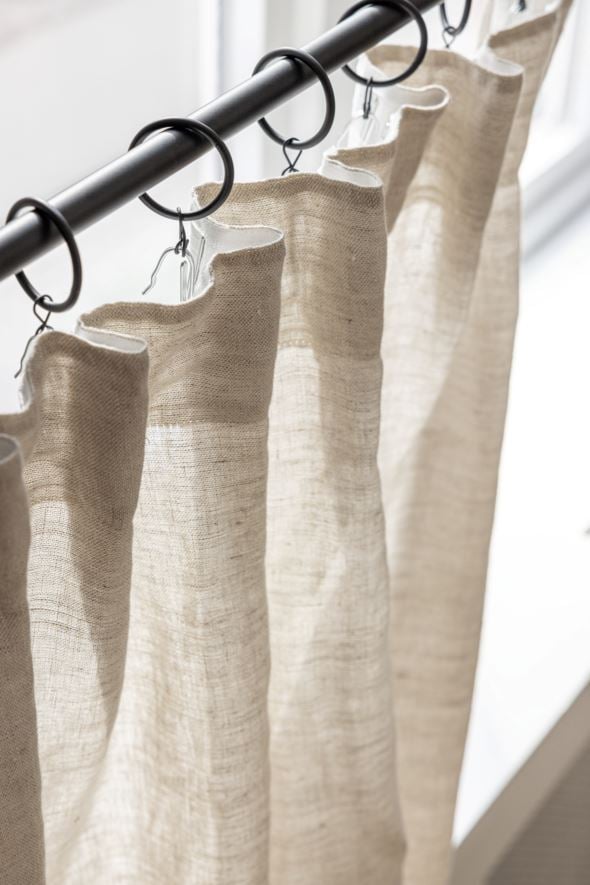 Kardinapuu must - 12