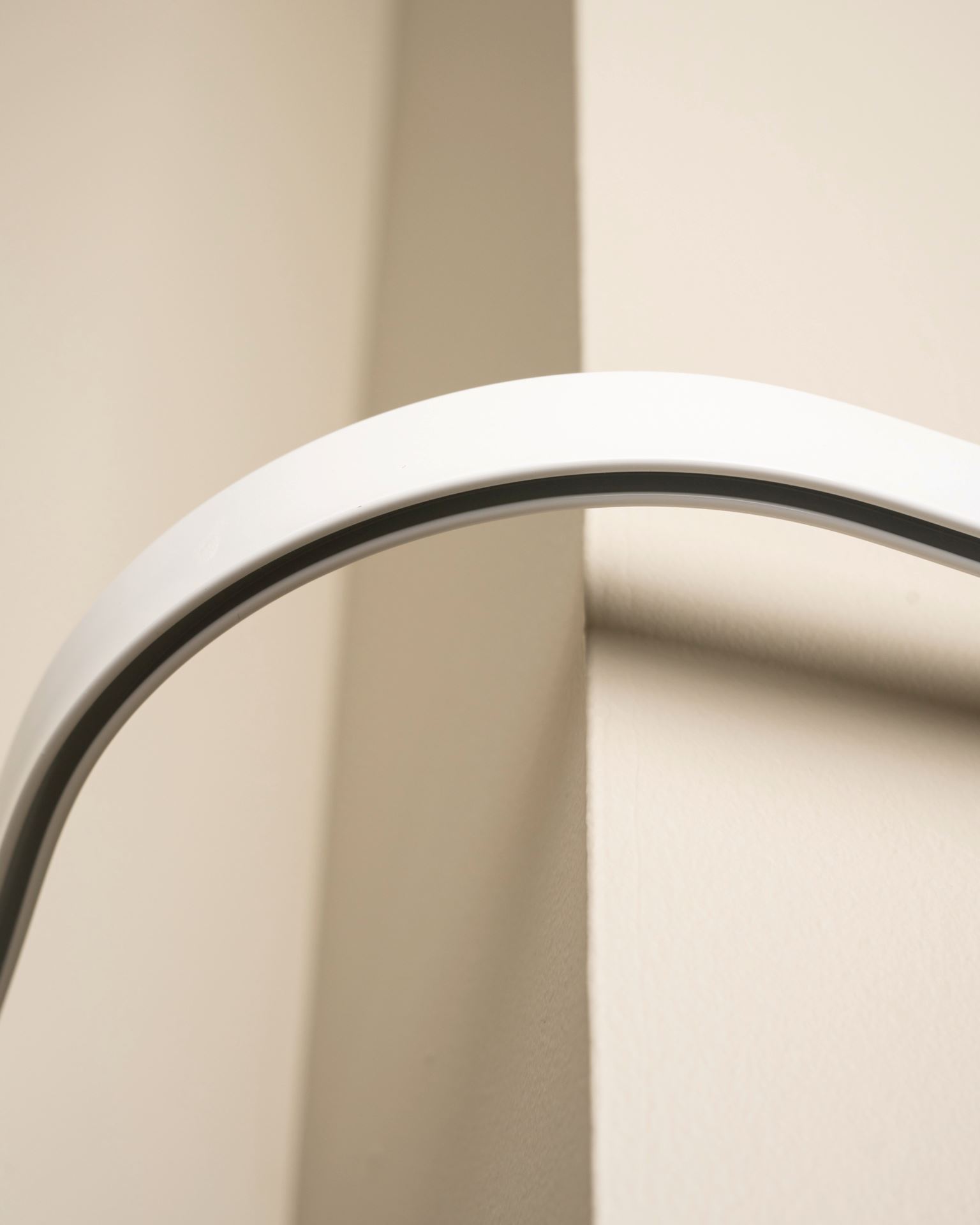 Kaarjas liides 90° valge - 2