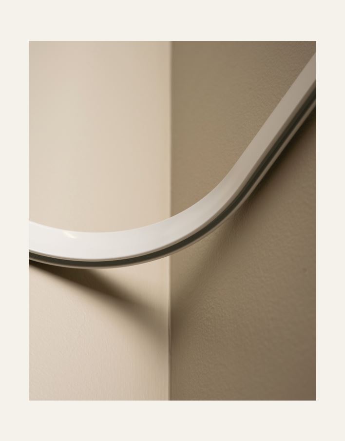 Kardinasiini nurgaliides 90° valge - 2