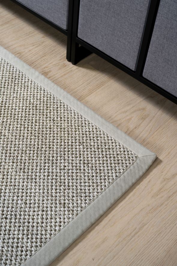 Uksematt kreemikas - 4