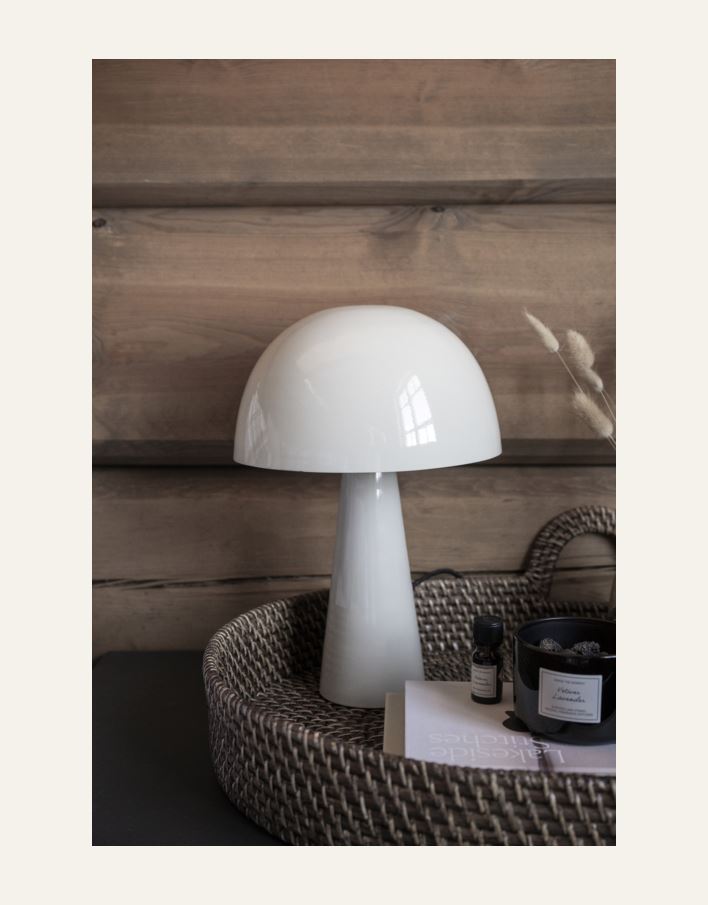 Lauavalgusti beež - 2