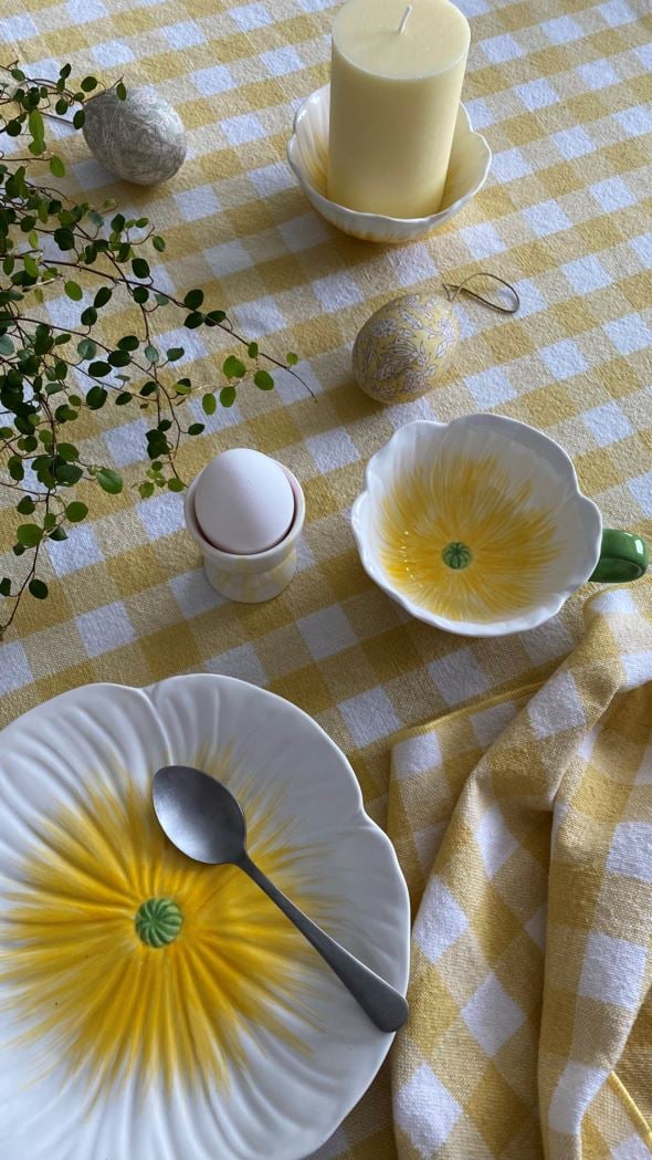 Lauaküünal hele kollane - 3