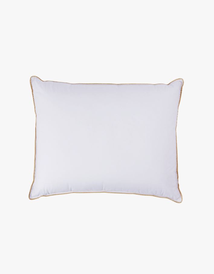 Keskmise kõrgusega sünteetiline padi valge - 50x60 cm valge - 1