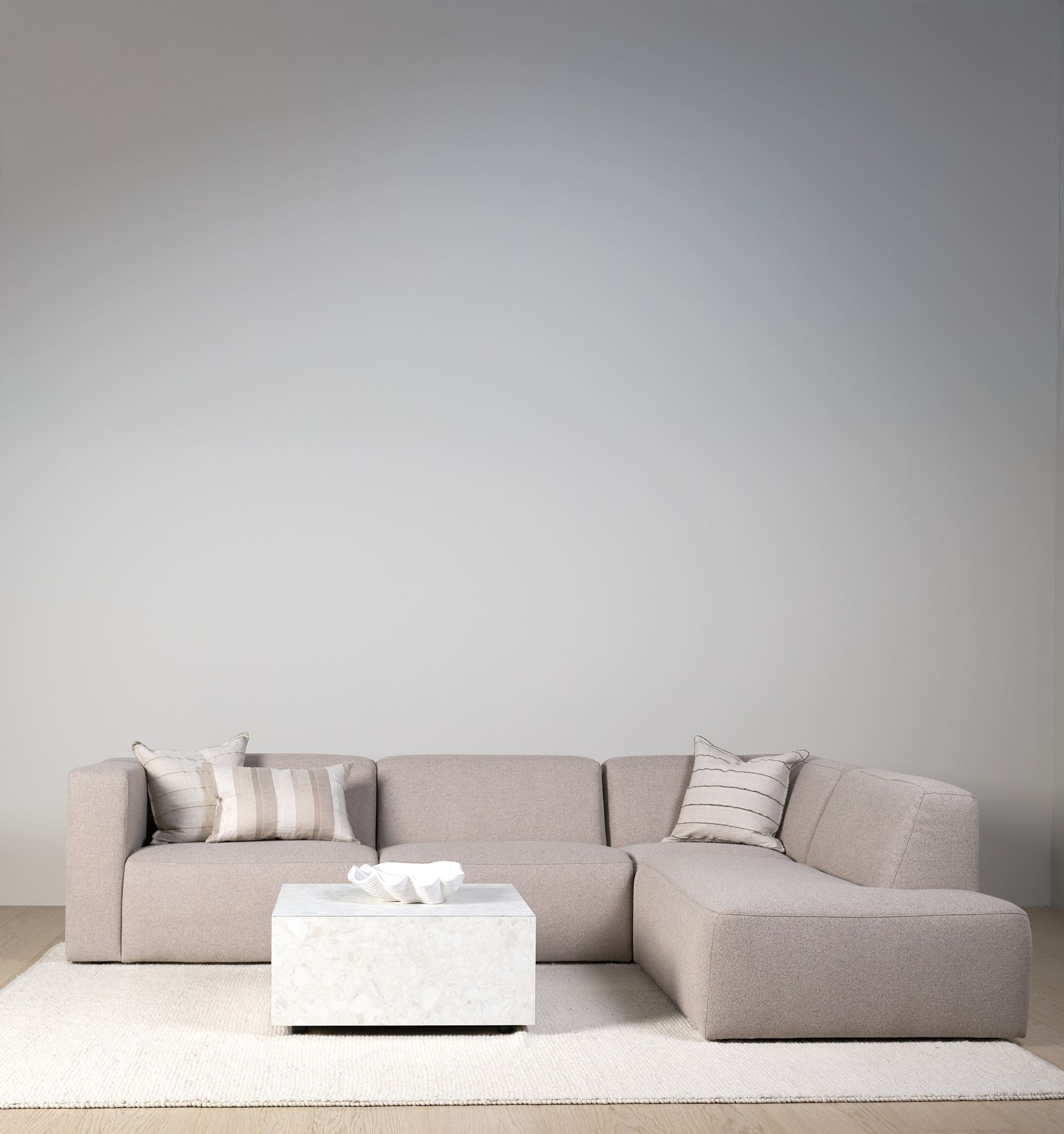 1,5-kohaline mooduldiivan käetoeta beež - 5