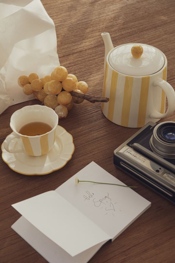 Alustassiga tass kollane - 2