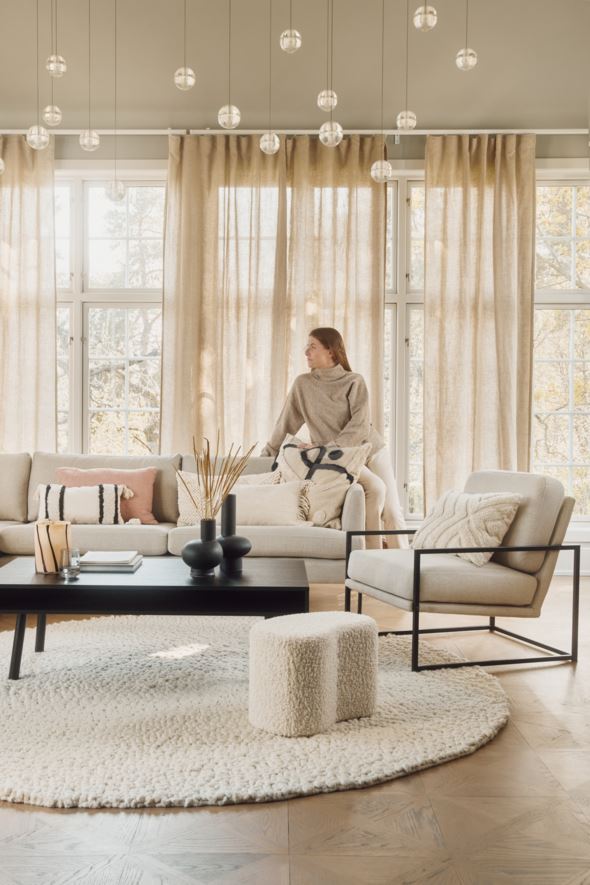 Diivanilaud must - 4