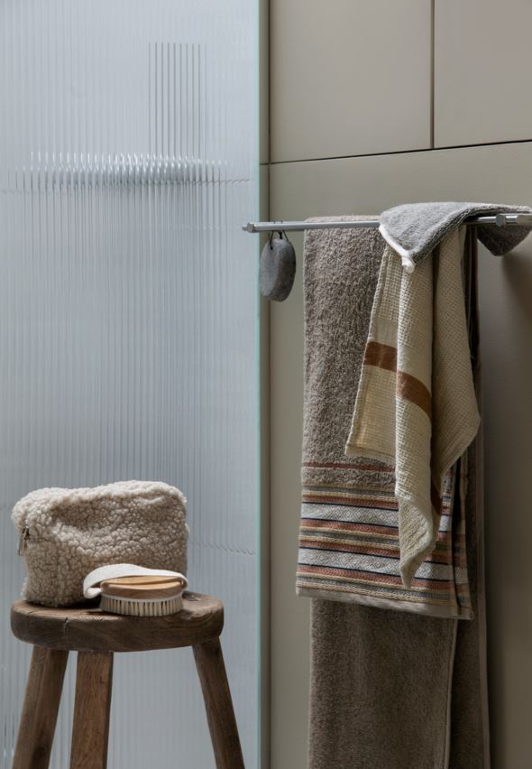 Pesukinnas naturaalne toon - 8