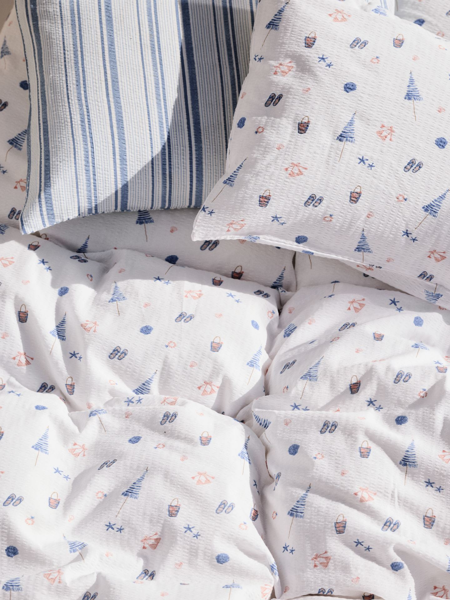 Voodipesukomplekt mitmevärviline - 2