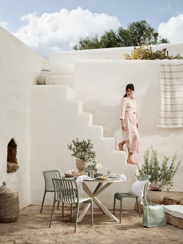 Aiatool hallikaspruun - 4