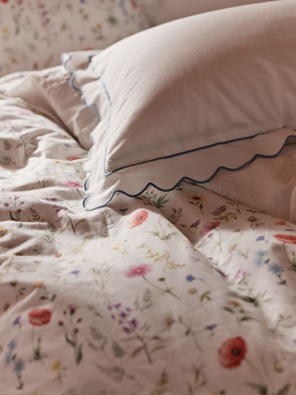 Voodipesukomplekt mitmevärviline - 2