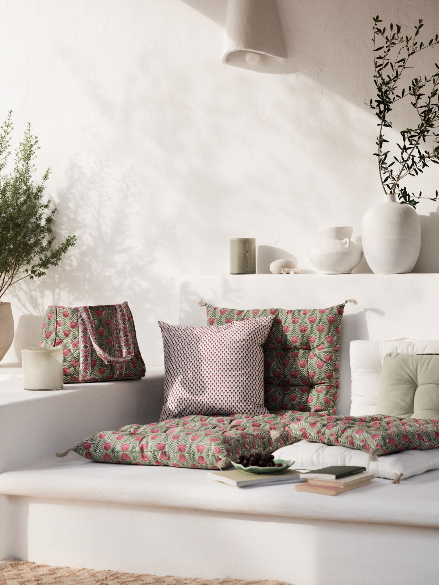 Dekoratiivpadi roheline - 2