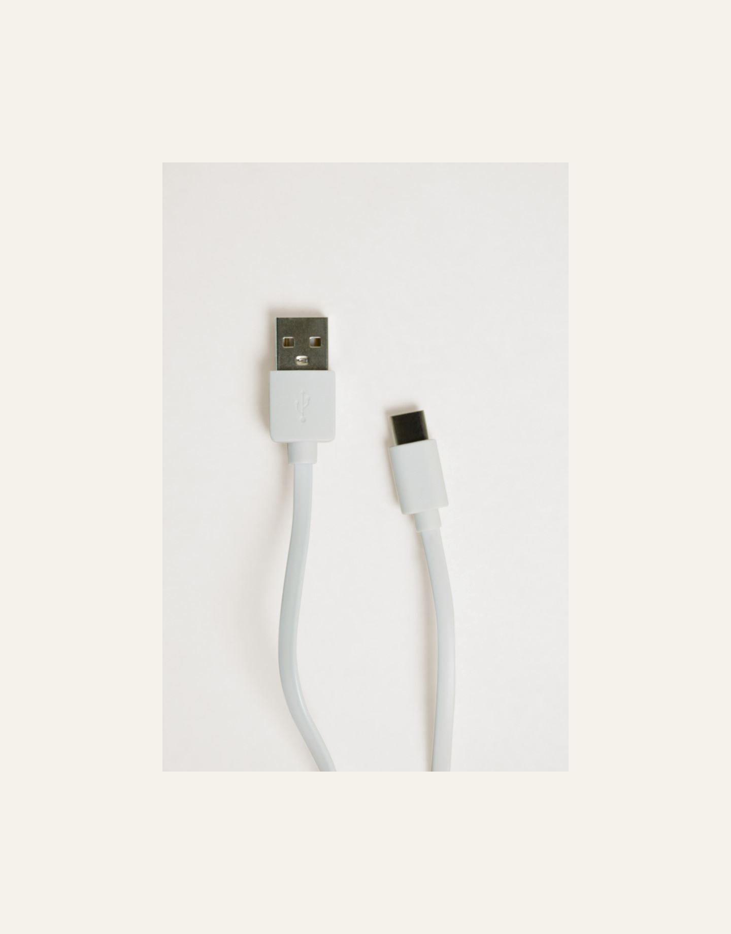 Patareitoitel valgusti valge - 4