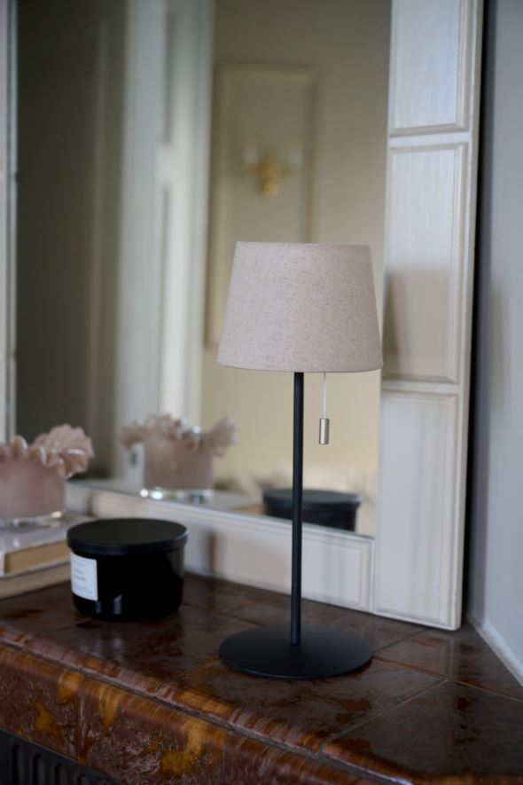 Patareitoitel valgusti naturaalne toon - 2