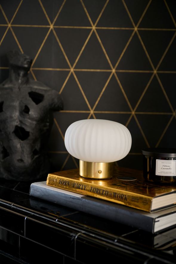 Patareitoitel valgusti messing - 2