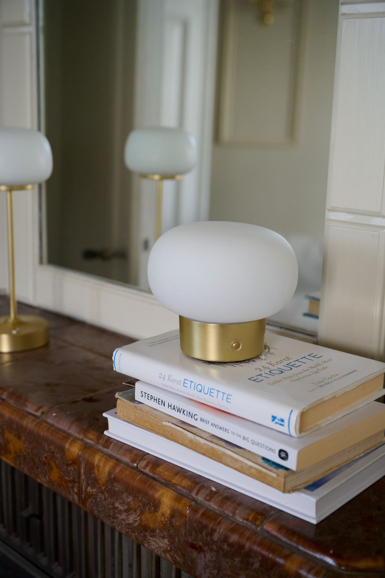 Patareitoitel valgusti messing - 2