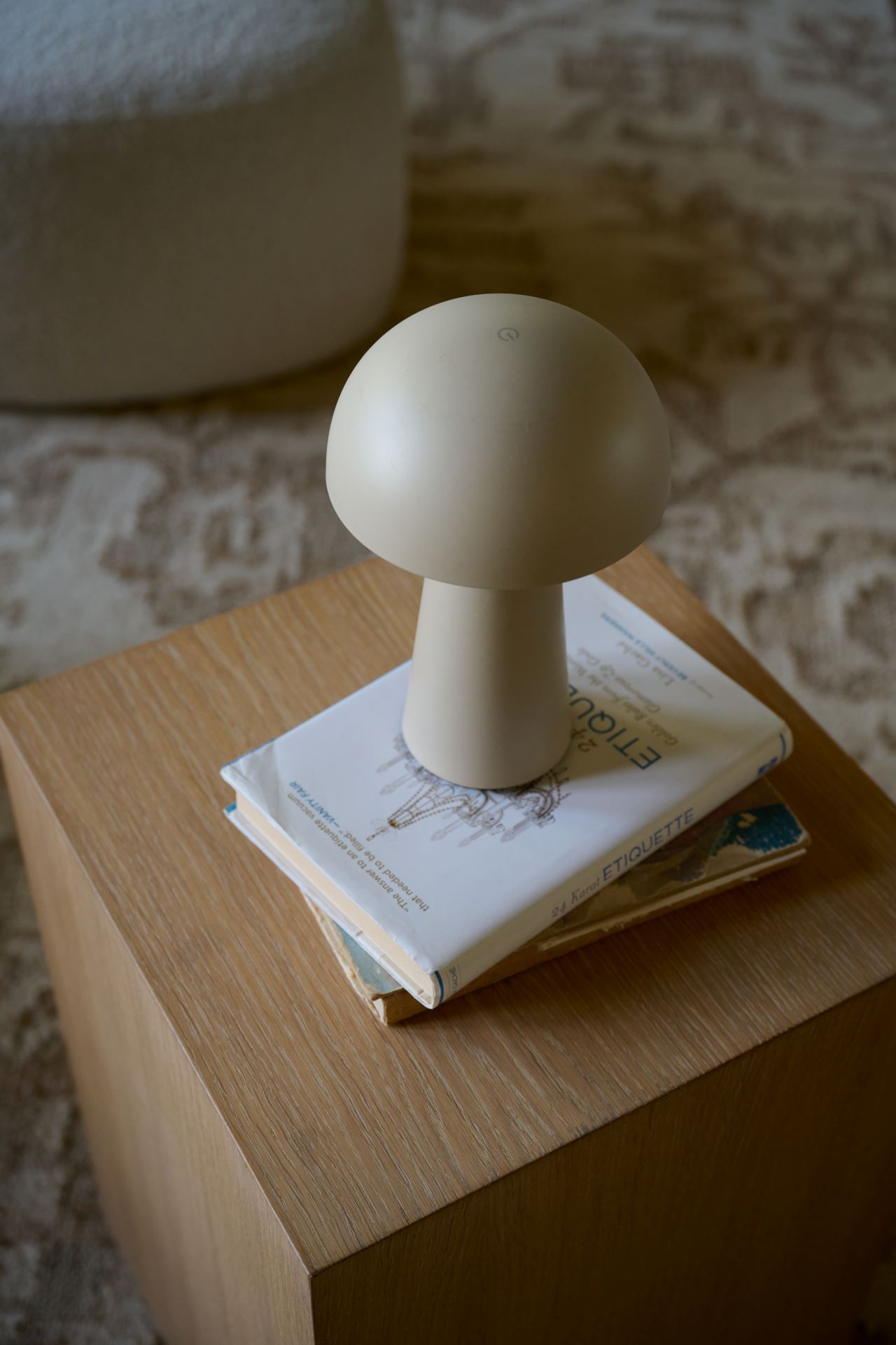 Patareitoitel valgusti beež - 2