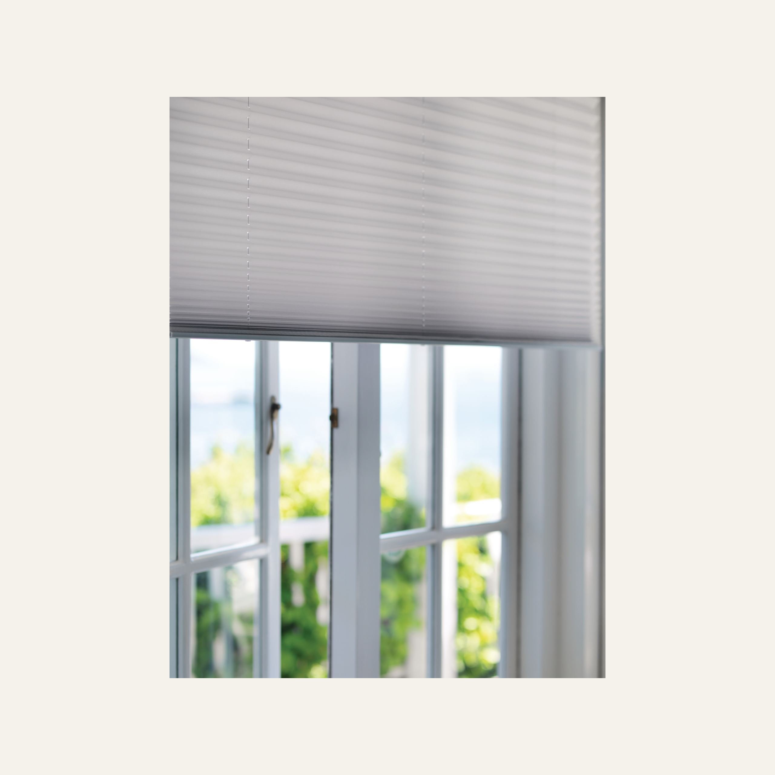 Valgust filtreeriv voldikkardin hall - 4