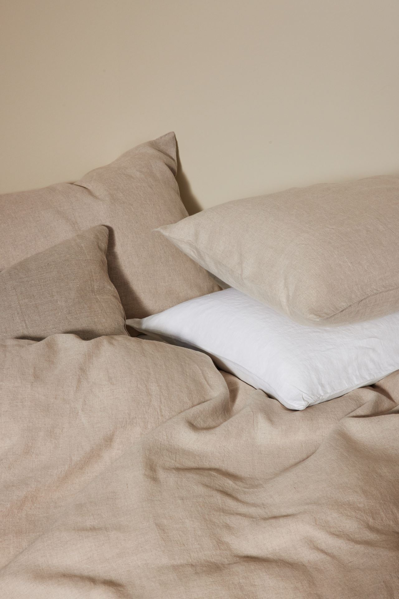 Voodipesukomplekt valge - 2