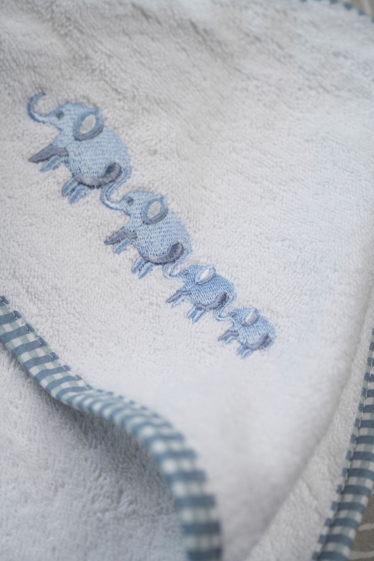 Kapuutsiga rätik hele sinine - 3