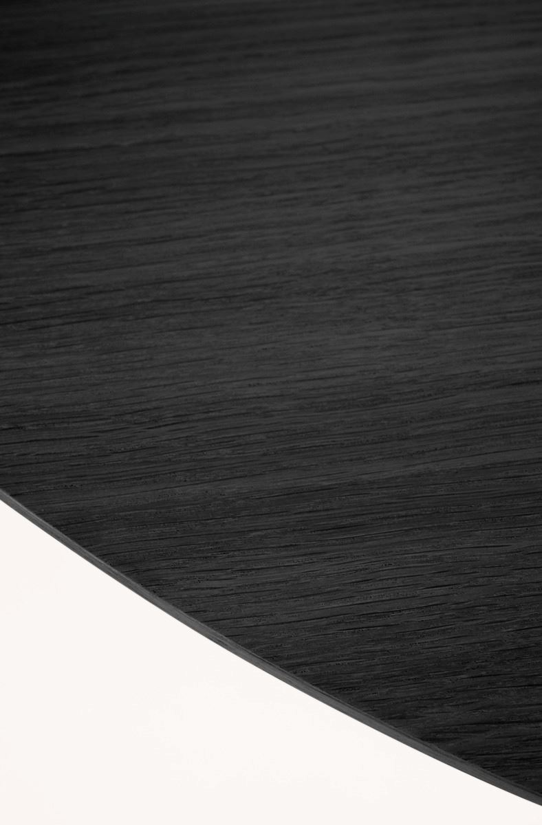 Söögilaud must - 2