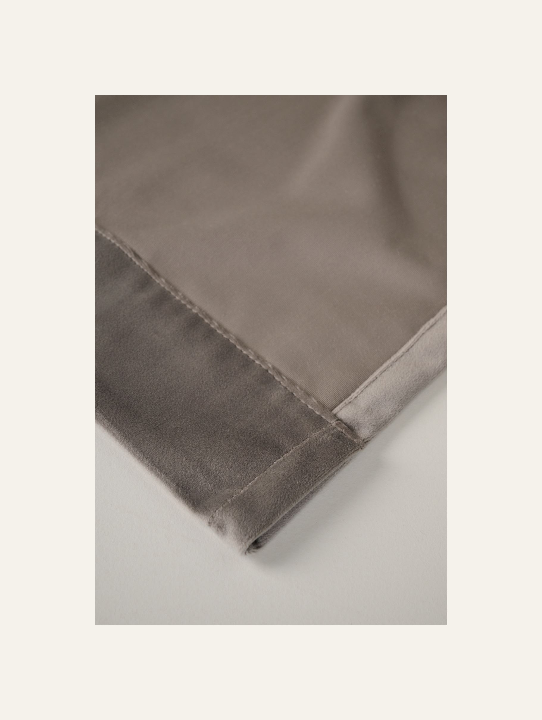 Kardin hallikaspruun - 6