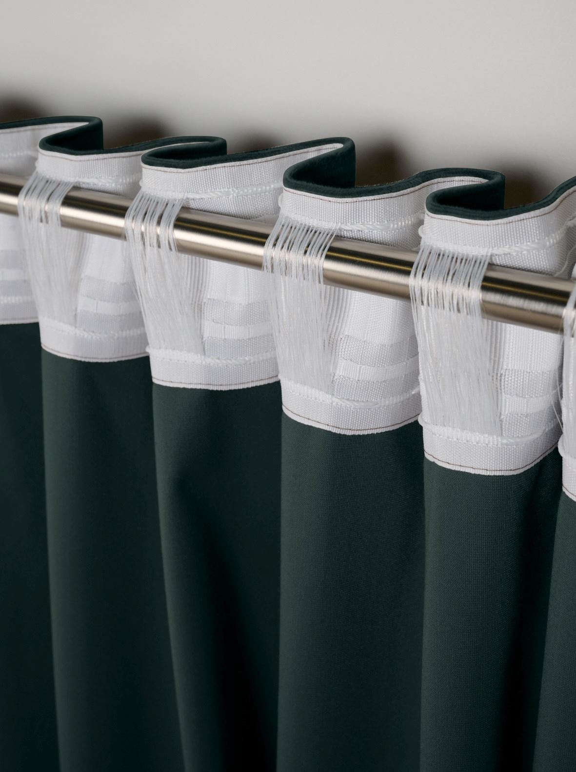 Kardin tumeroheline - 2