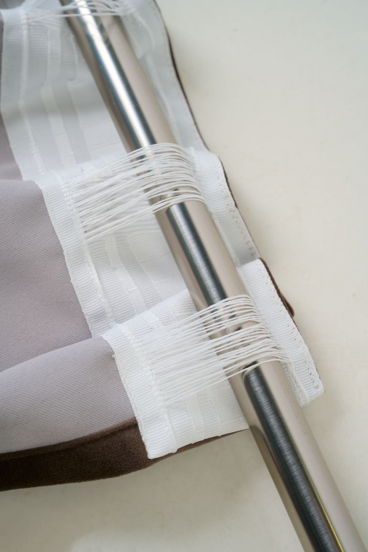 Pimendav kardin tumepruun - 3