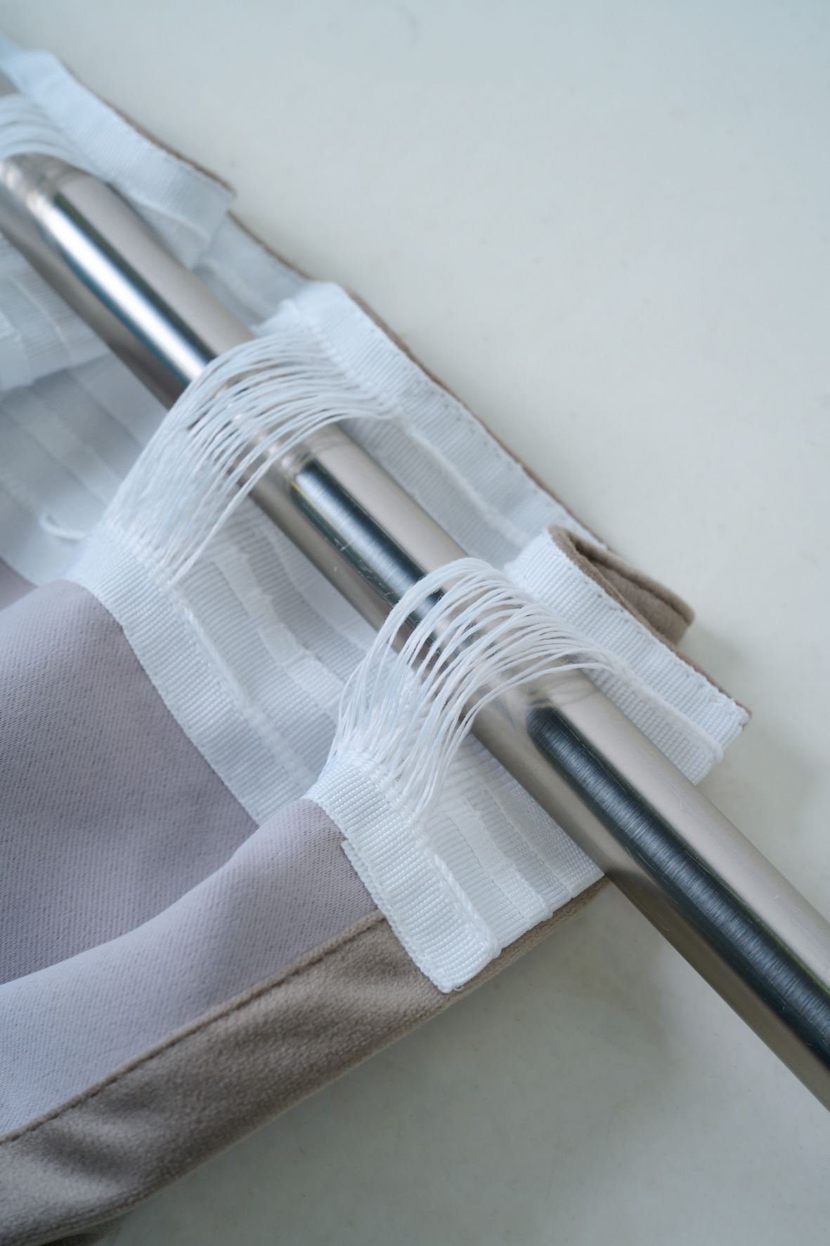 Pimendav kardin hallikaspruun - 4