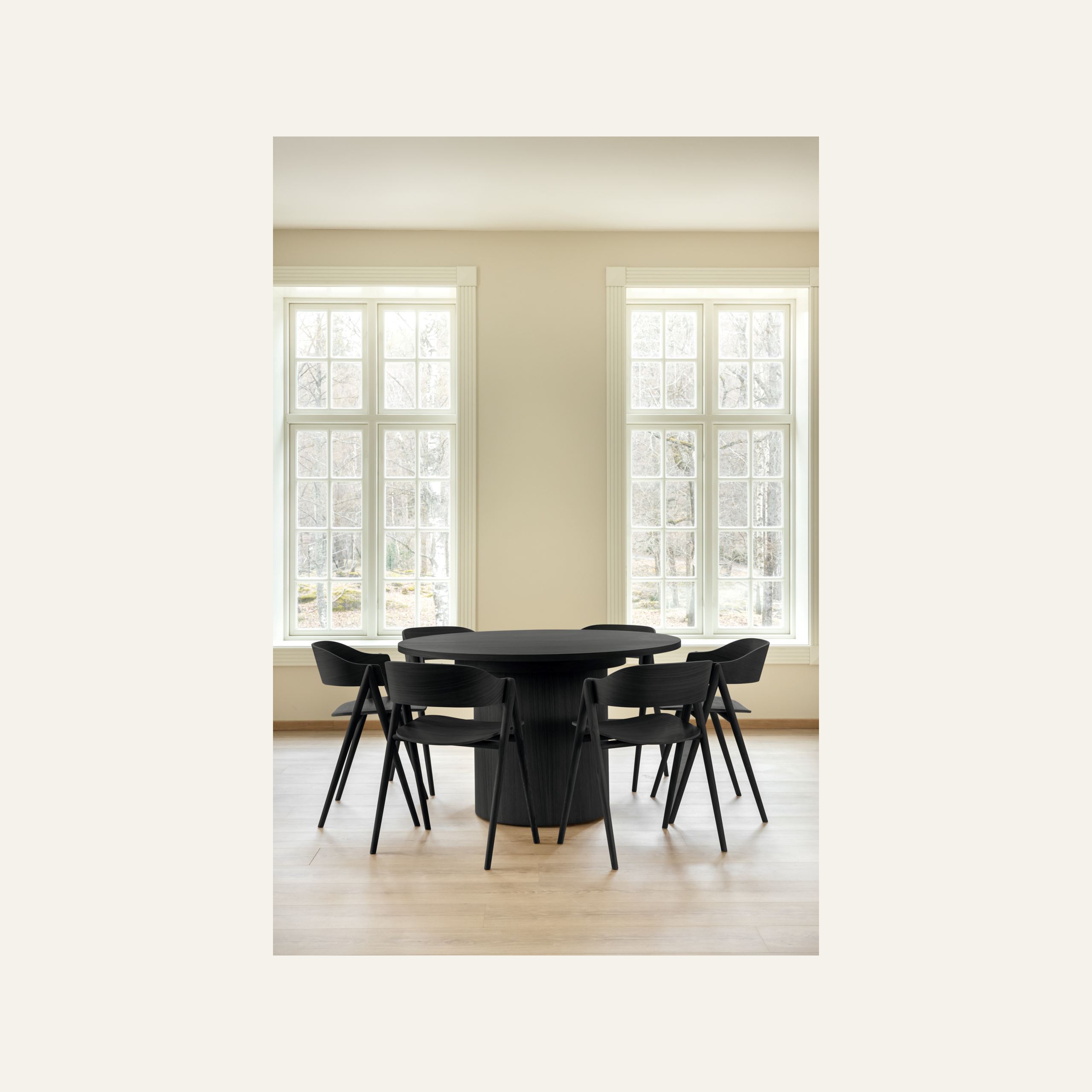 Söögilaud must - 4