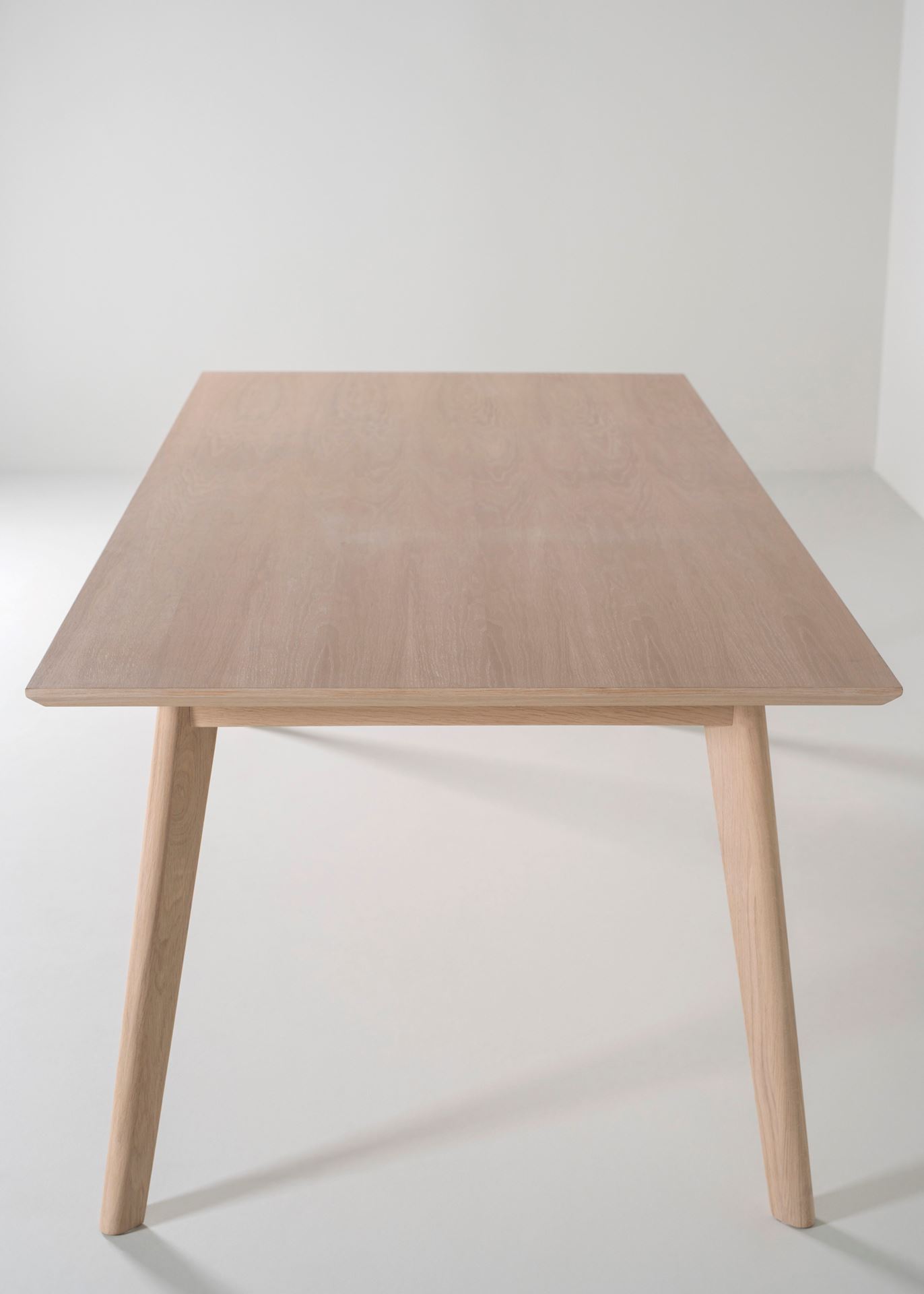 Söögilaud naturaalne toon - 5