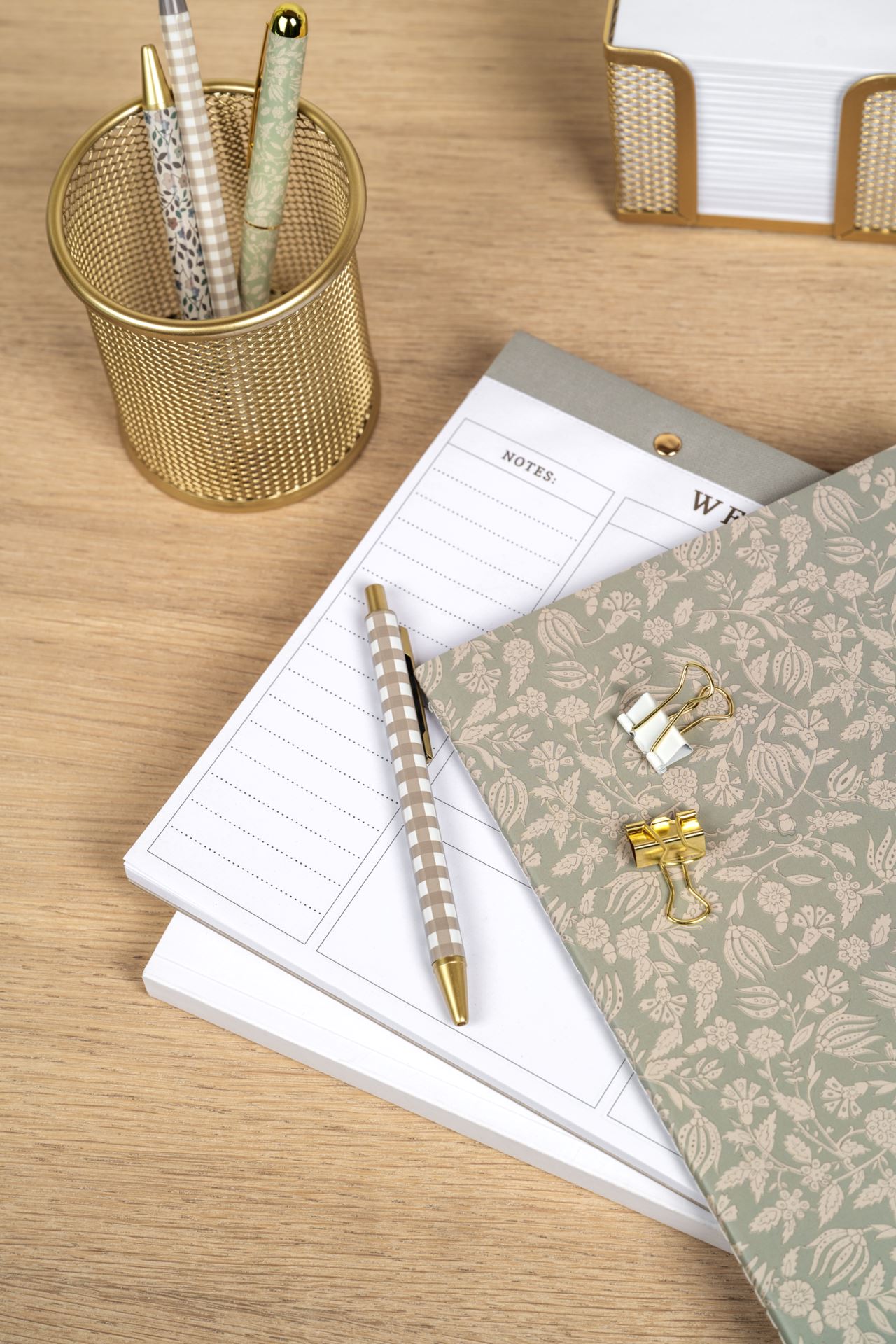 Pliiatsi karp kuldne - 3