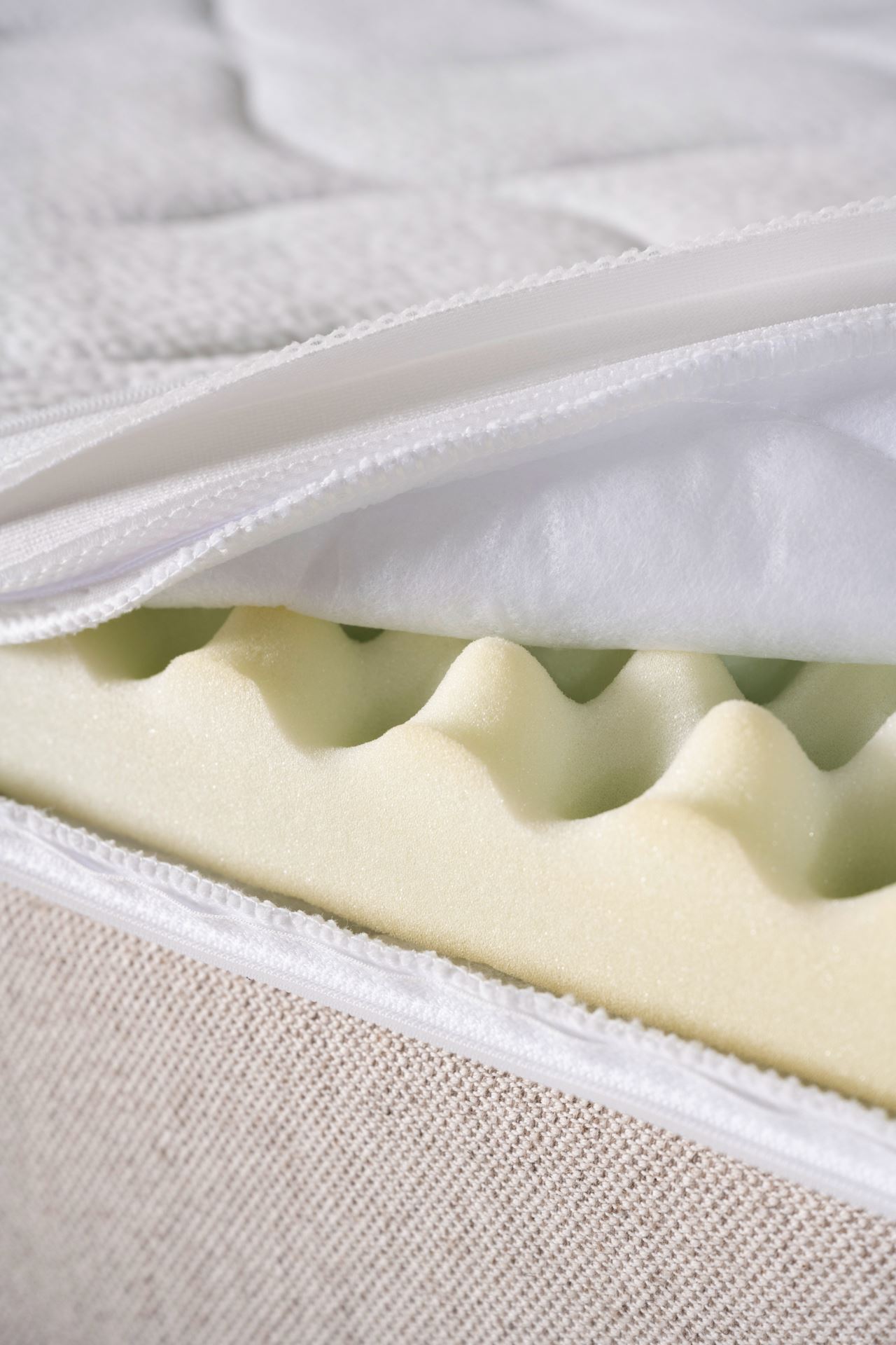 Kattemadrats valge - 2