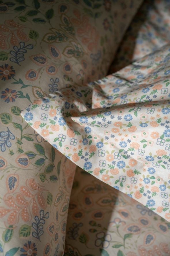 Voodipesukomplekt mitmevärviline - 4