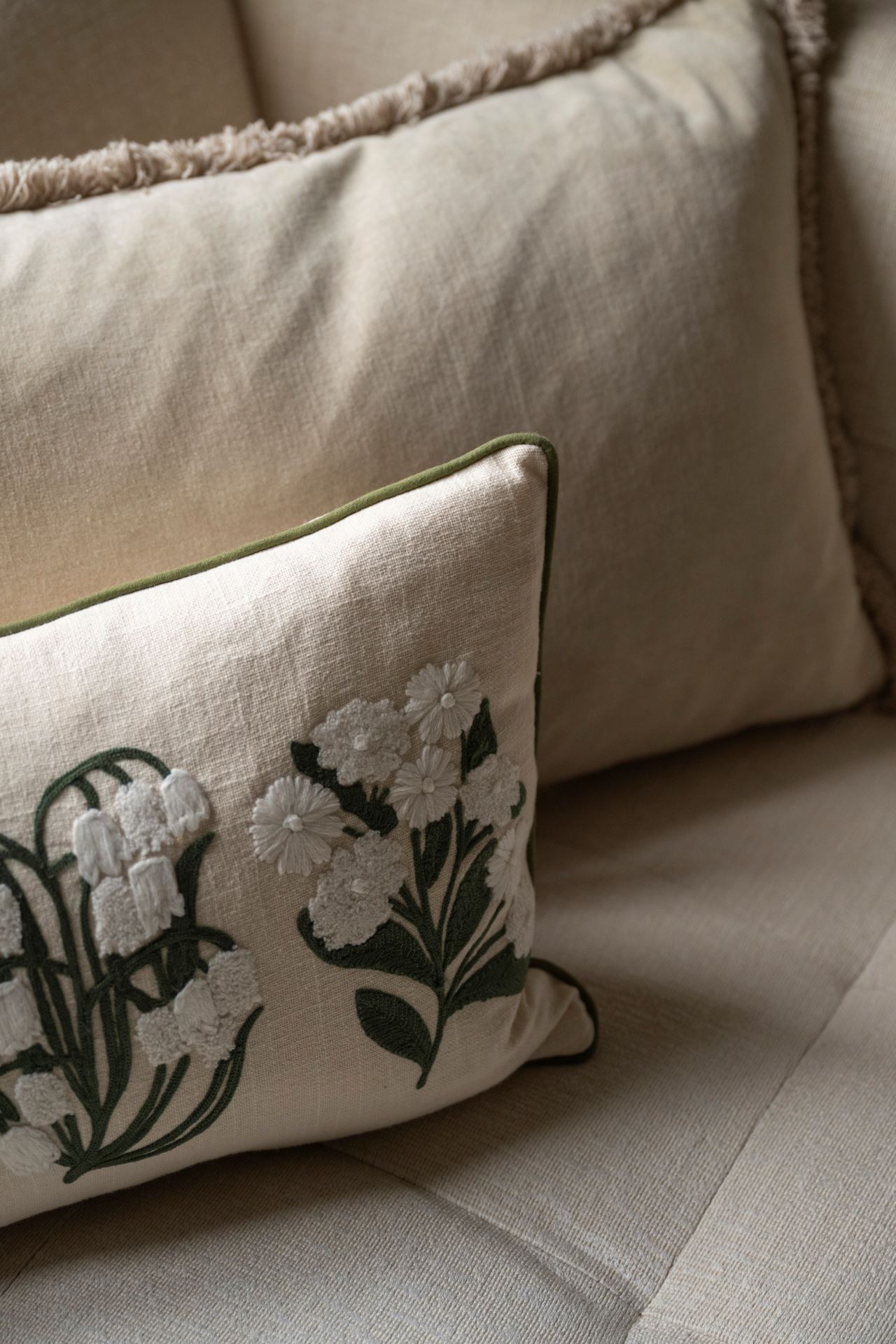 Dekoratiivpadja kate beež - 3