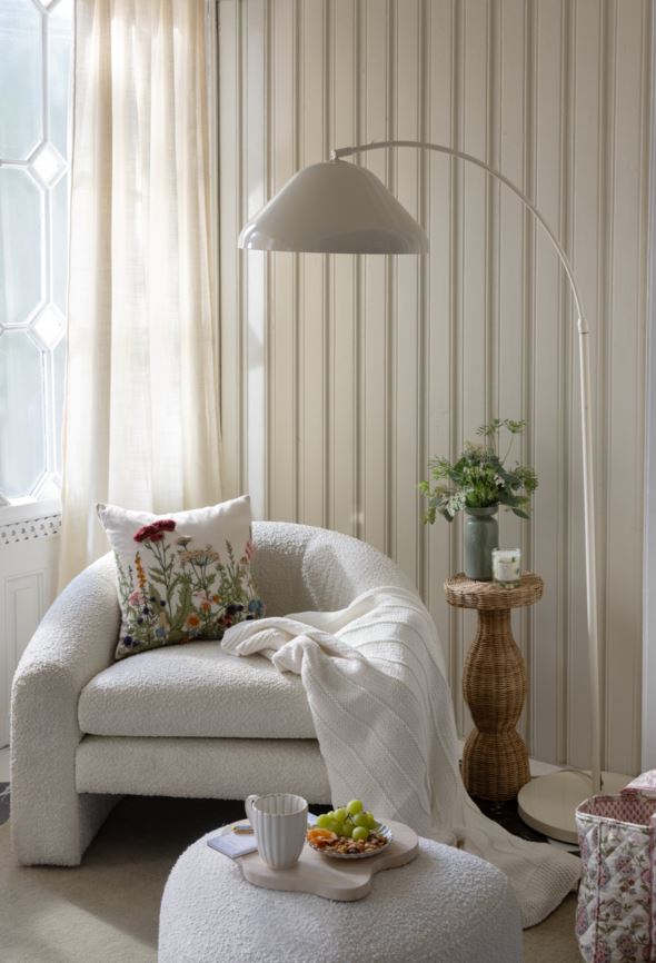 Põrandavalgusti kreemikas - 2