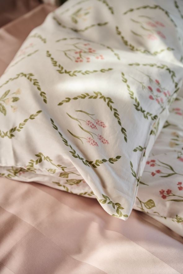 Voodipesukomplekt satiinpuuvillane mitmevärviline - 6